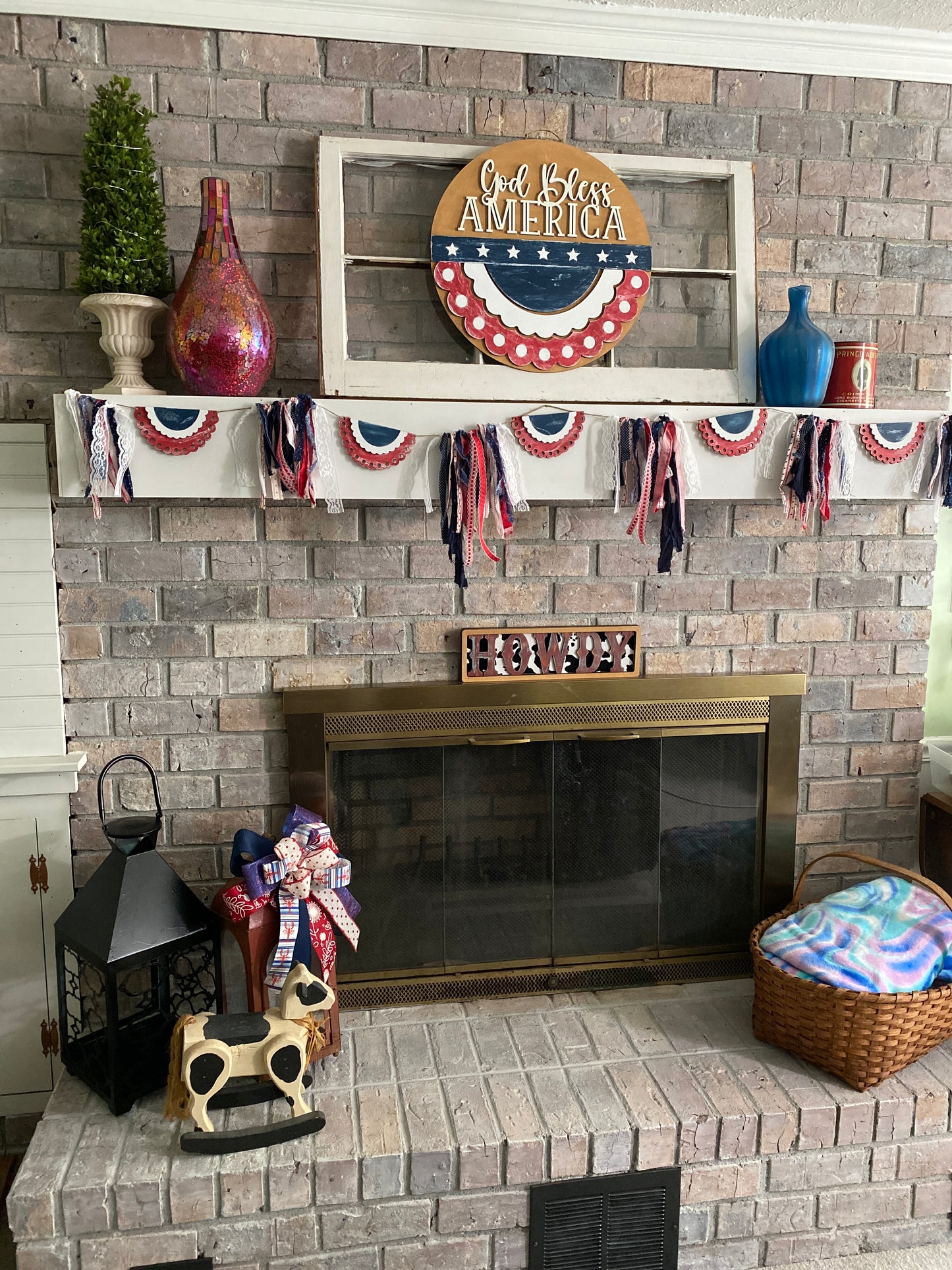 Patriotic Bunting Wooden Door Hanger, God Bless America Wall Hanging, USA Patriotic Decor