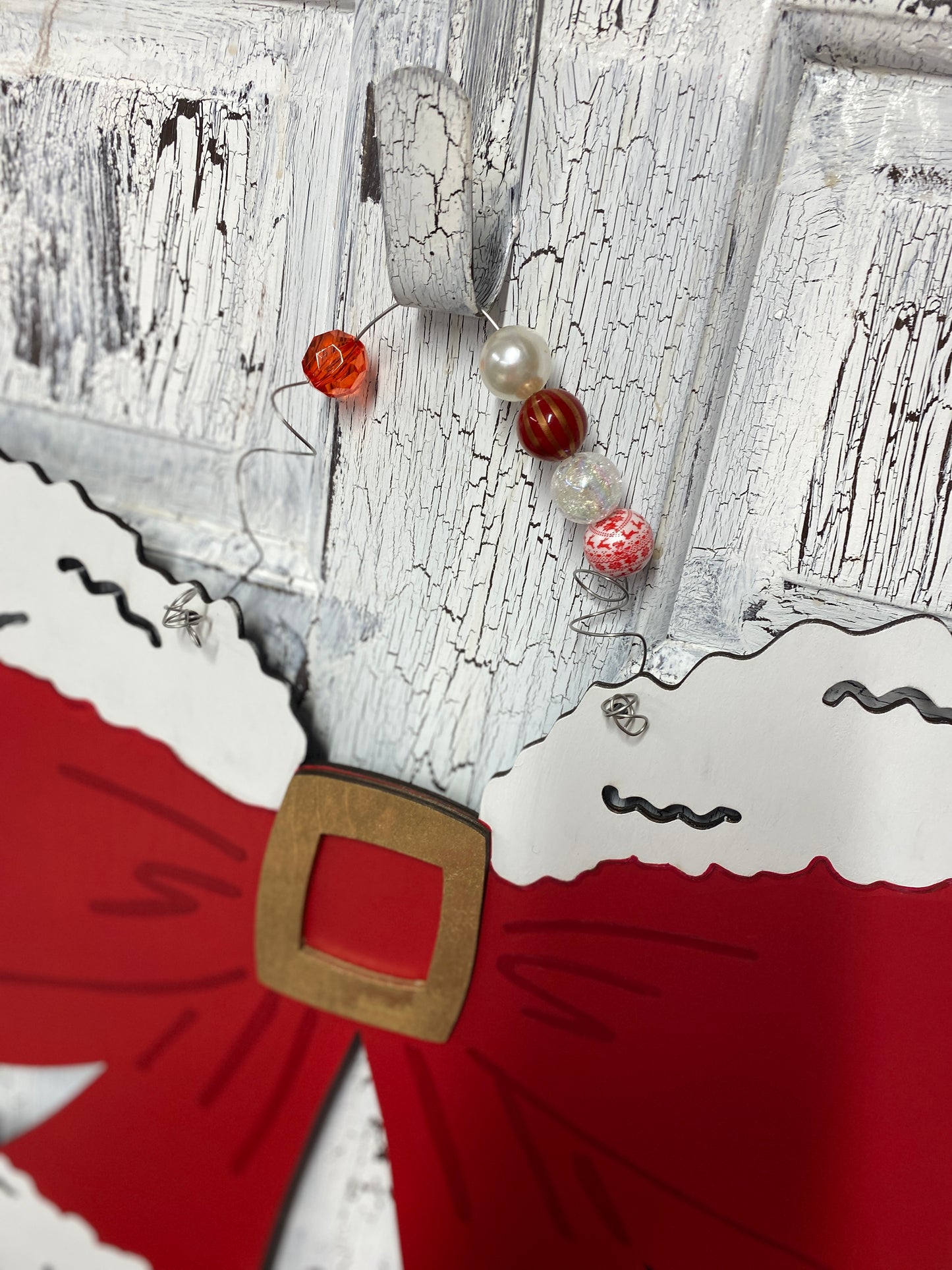 Santa Coquette Bow Christmas Door Hanger – Hand Painted Wooden Front Wreath Door Decor Holiday Wall Decoration Winter Wreath Alternative