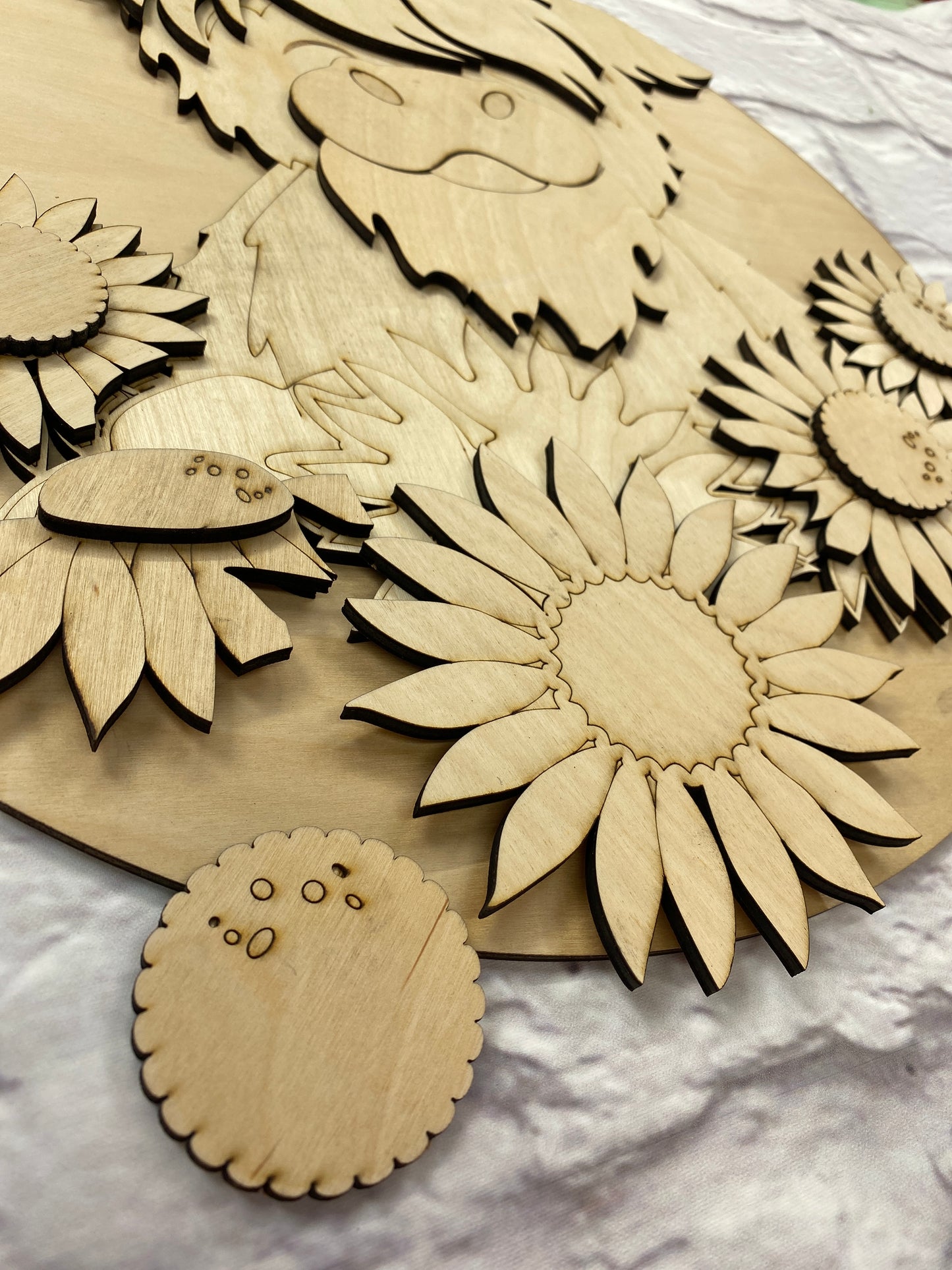 Highland Cow Fall Sunflower Door Hanger Kit, Farmhouse Front Door Wreath Laser-Cut Door Hanger Kit