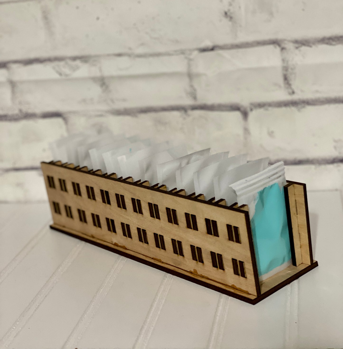 Paint Pouch Stand