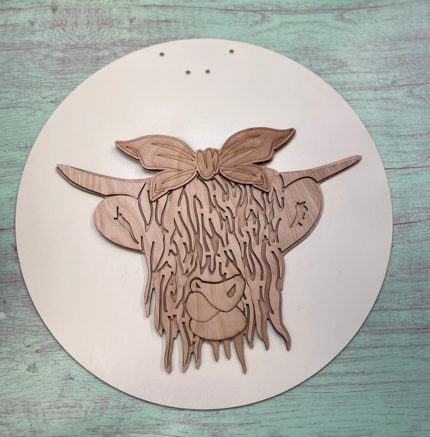 Highland Cow Door Hanger / Wall Décor Laser Cut Blank for DIY Project