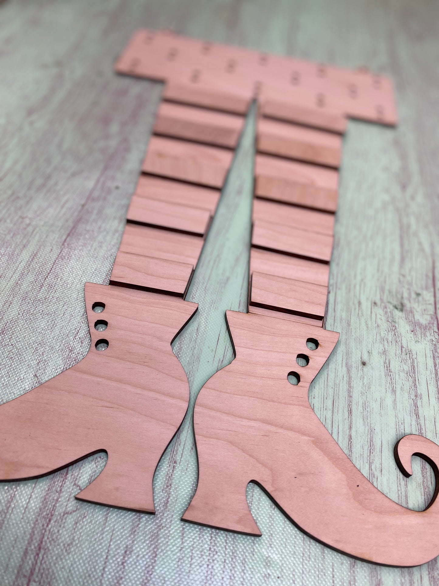 Witches Legs / Wreath Form / Halloween Decor / Laser Cut Door Hanger / Blanks for DIY Project