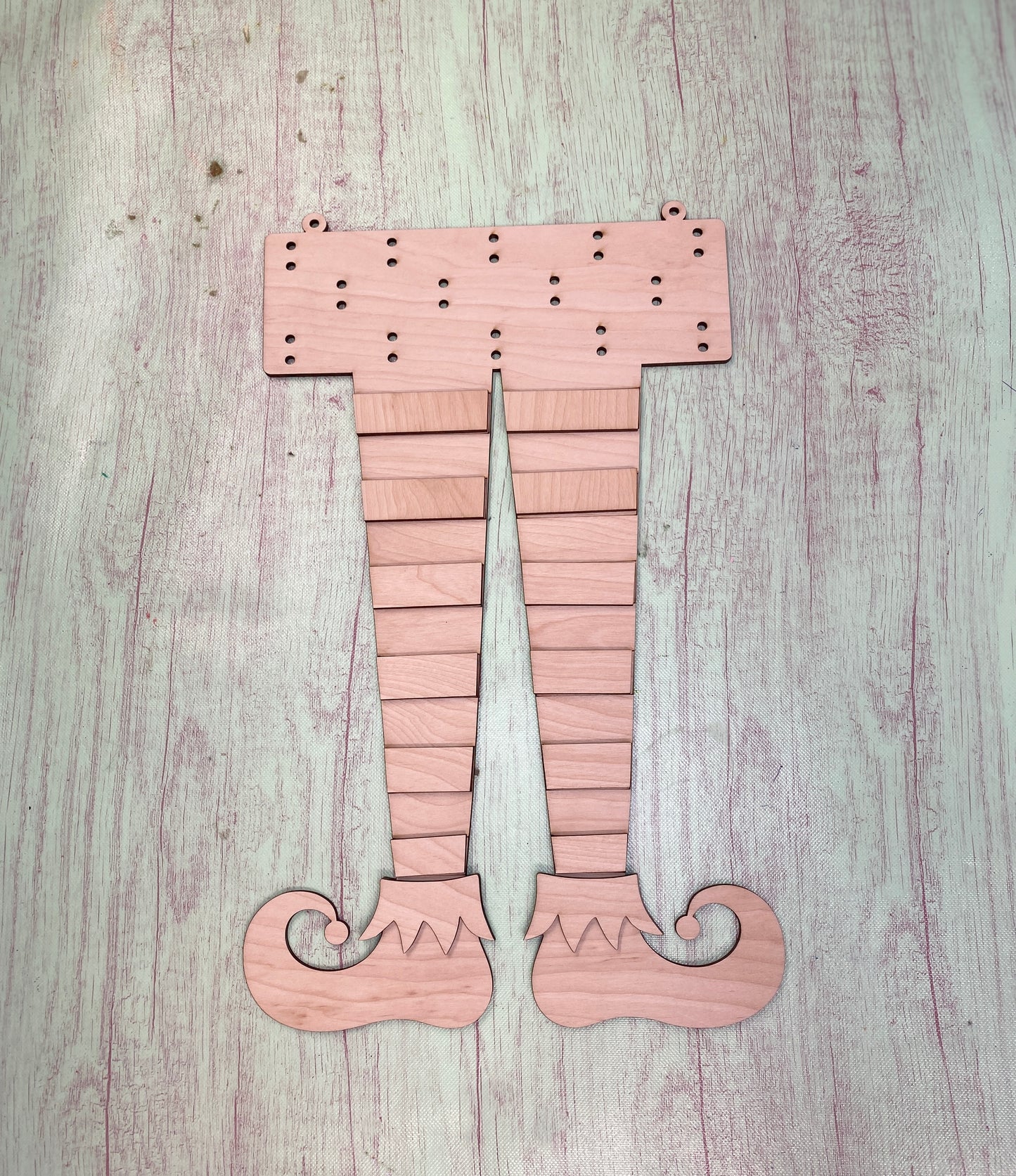 Elf feet and Legs / Wreath Form / Christmas Decor / Laser Cut Door Hanger / Blanks for DIY Project