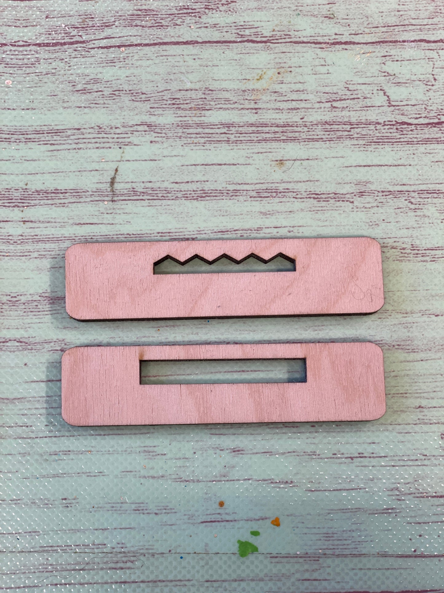 Sawtooth Hanger or Sawtooth / Twine Hanger 2 pc