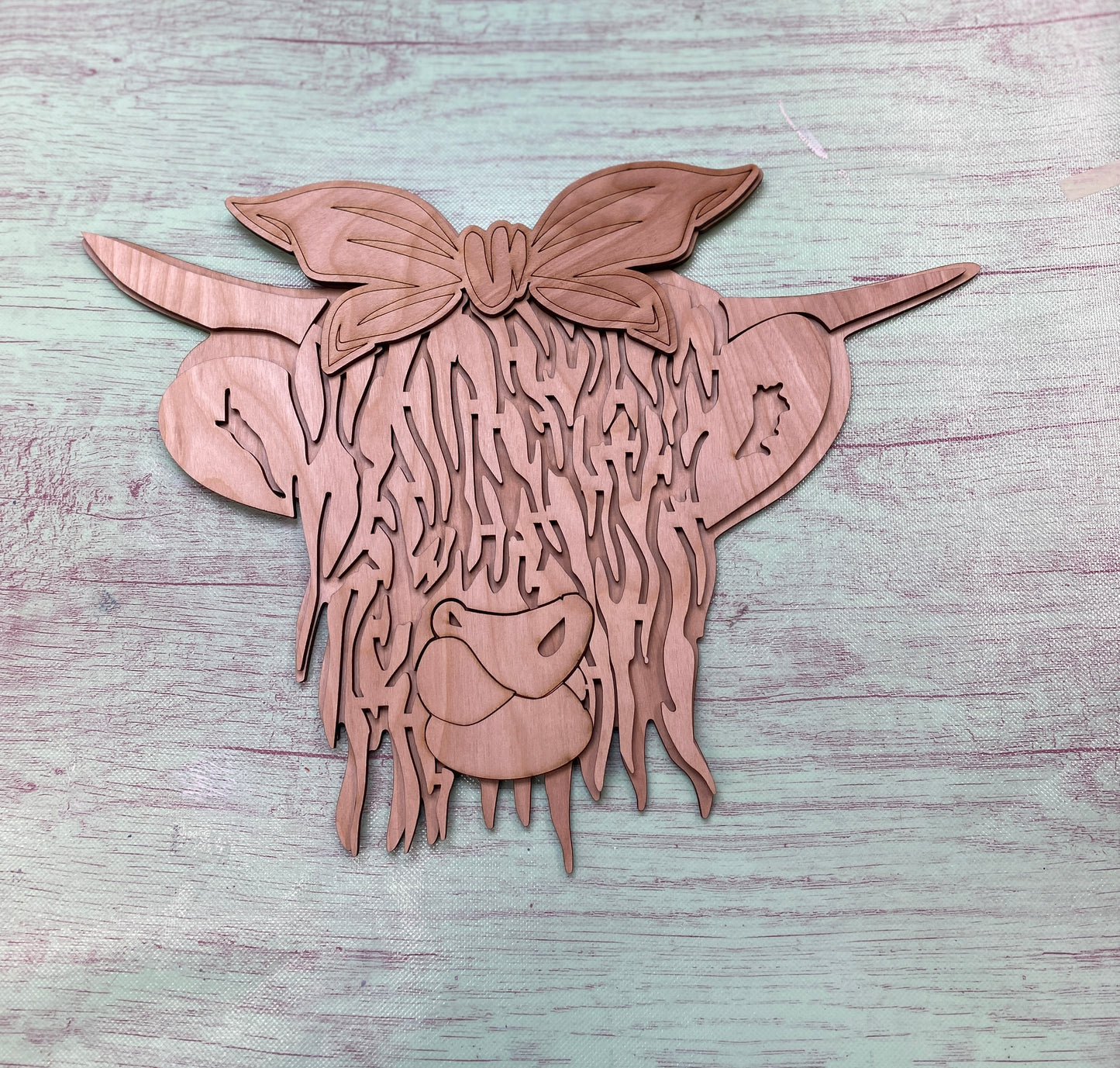 Highland Cow Door Hanger / Wall Décor Laser Cut Blank for DIY Project
