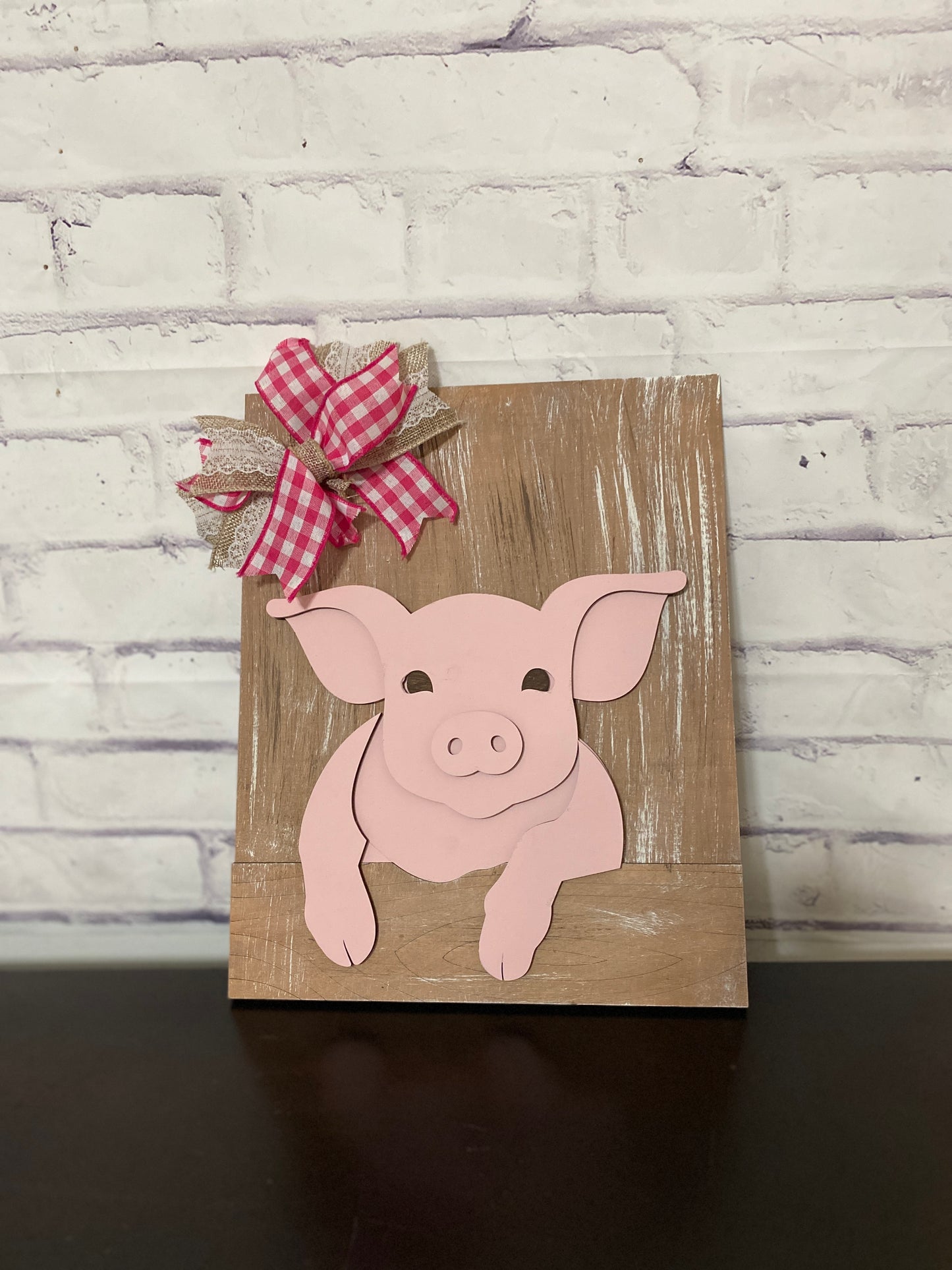 Pig Shelf Leaner / Door Hanger Laser Cut Blank for DIY Project