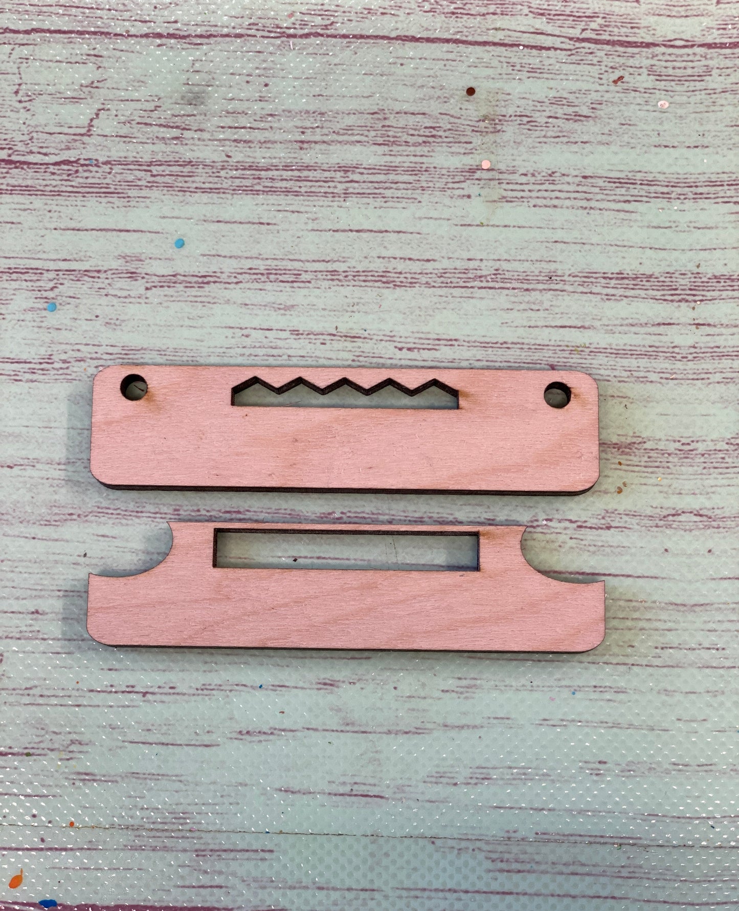 Sawtooth Hanger or Sawtooth / Twine Hanger 2 pc