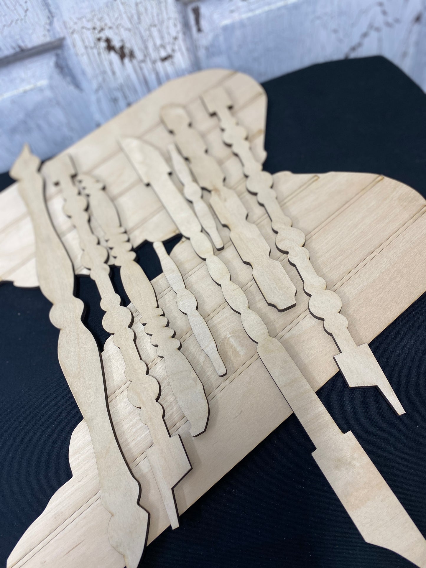 Angel Wings Wooden Cutout with Spindle Pieces, DIY Laser-Cut Door Hanger / Wall Hanging Kit