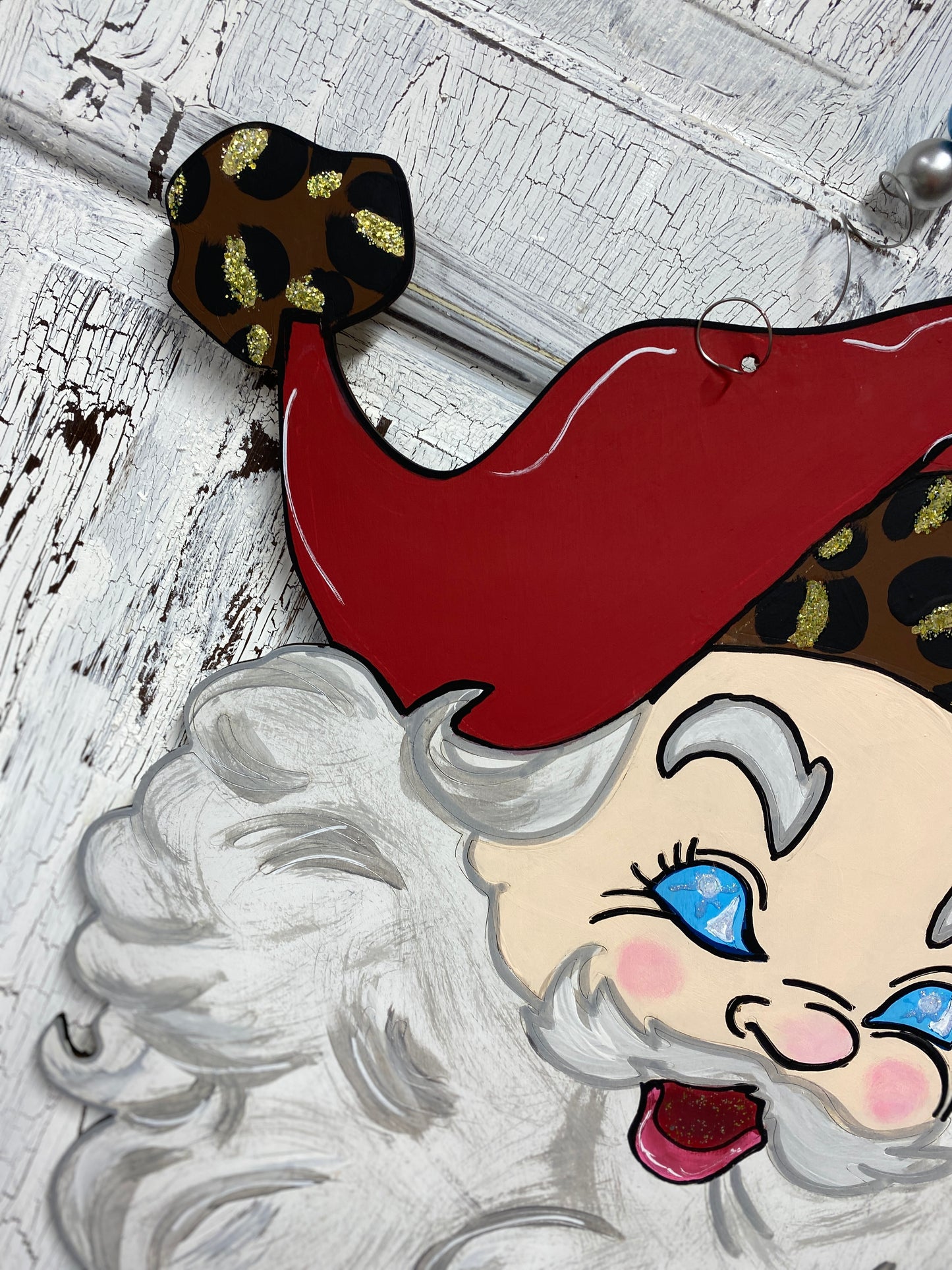 Hand Painted Wooden Santa Door Hanger – Leopard Print Hat Christmas Decoration – Holiday Wall Hanging