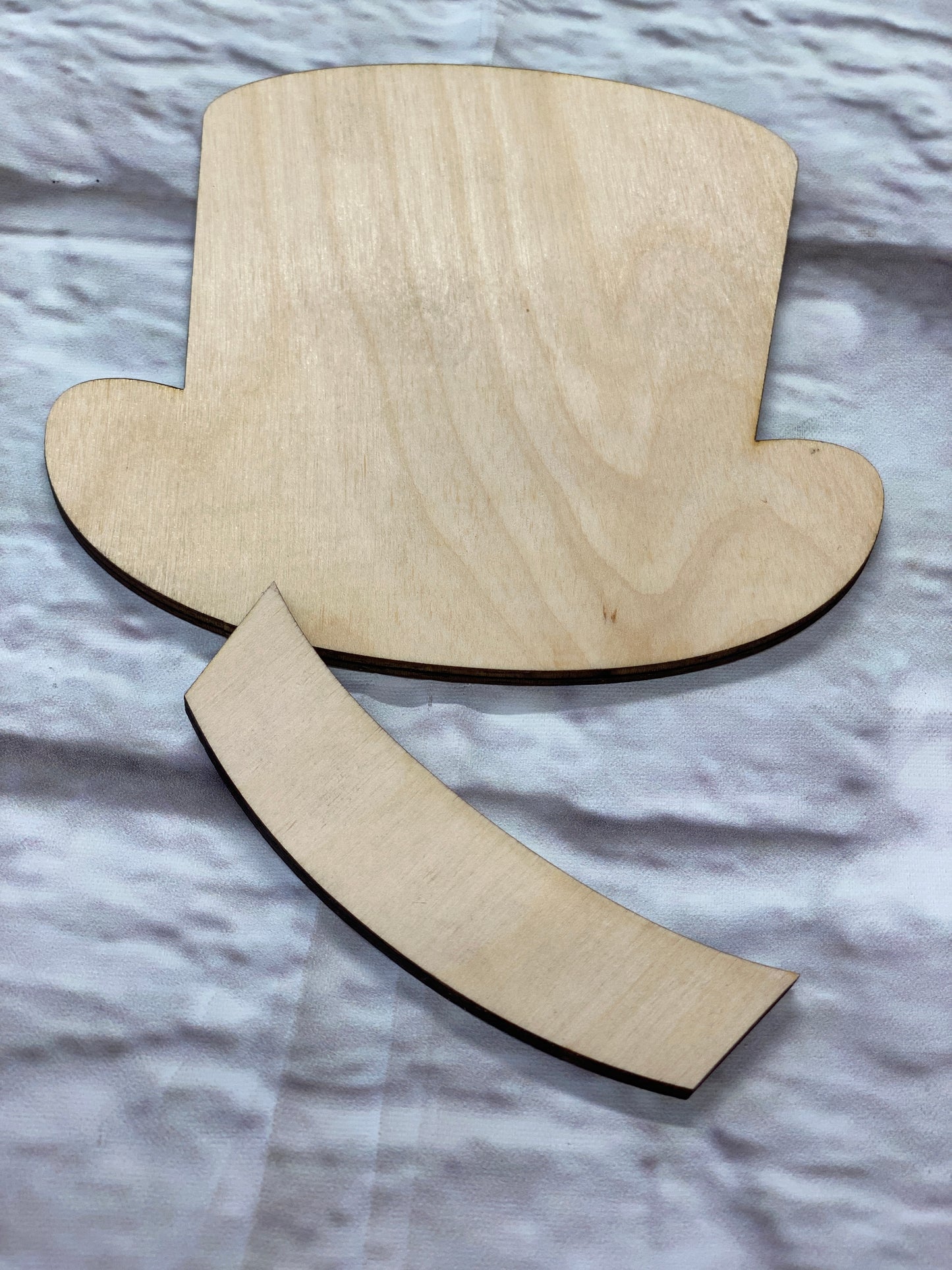 Unfinished Wooden Top Hat Cutout – DIY Craft Shape for Painting, Wreaths, Holiday Decorations, Snowman Hats, and Door Hangers