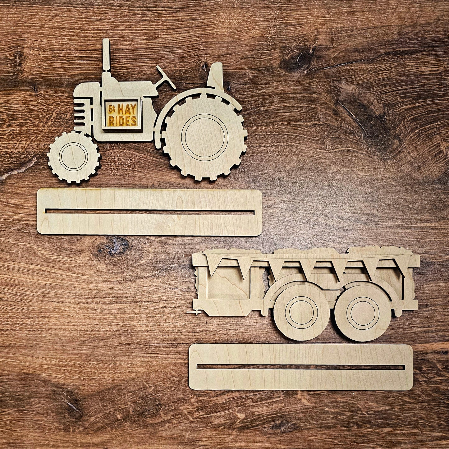 Happy Harvest Collection Door Hanger Kit, Fall Farmhouse Tractor Front Door Wreath, Fall Home Decor Collection