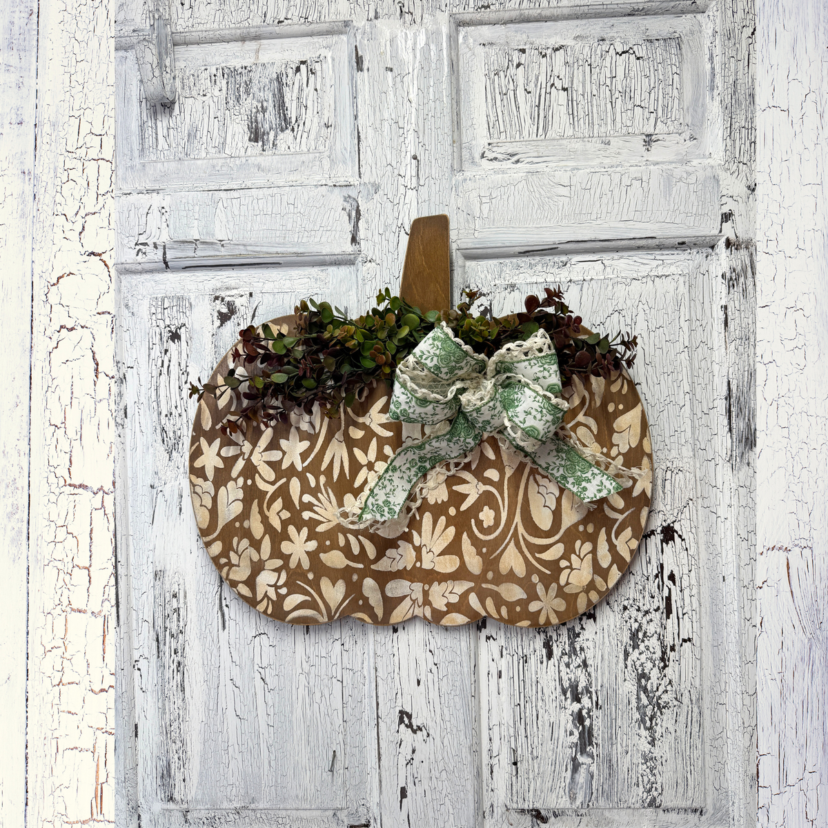 Pumpkin Floral Door Hanger / Hello Greeting Welcome Sign
