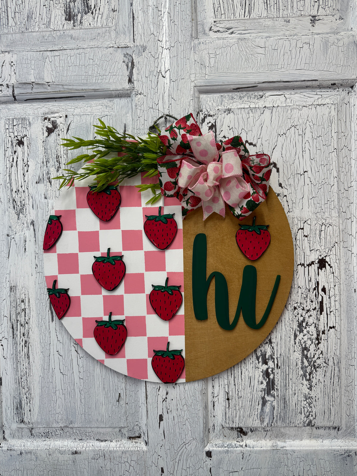 Strawberry Theme Hi Door Hanger DIY Kit | Wood Blank with 3D Words | Reusable Stencil Craft Kit | Round Sign