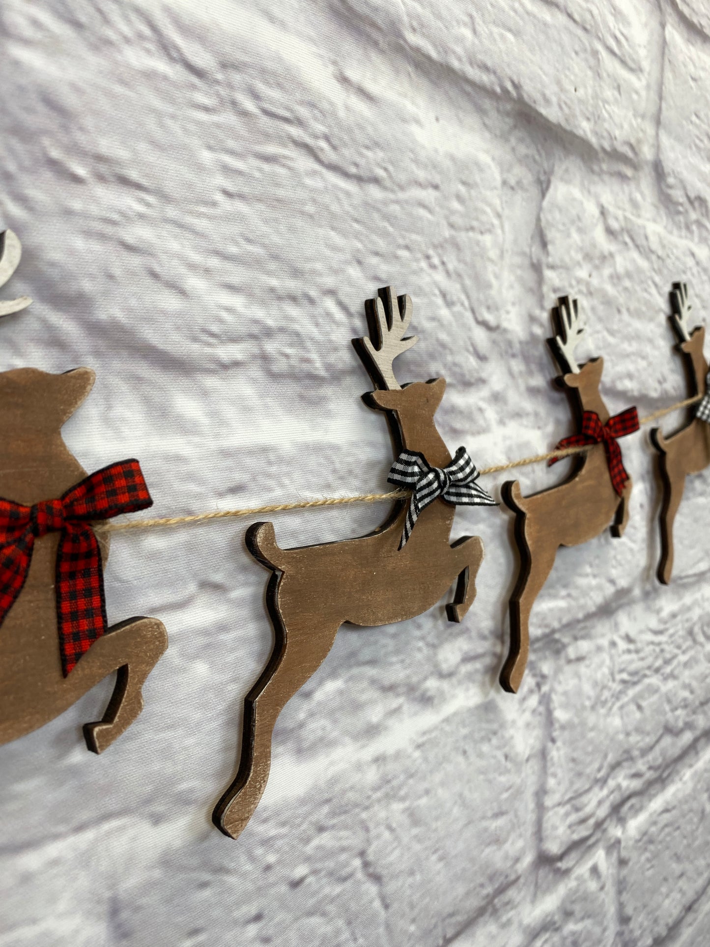 Santa Sleigh and Reindeer Garland / Banner Laser Cut Blank for DIY Project