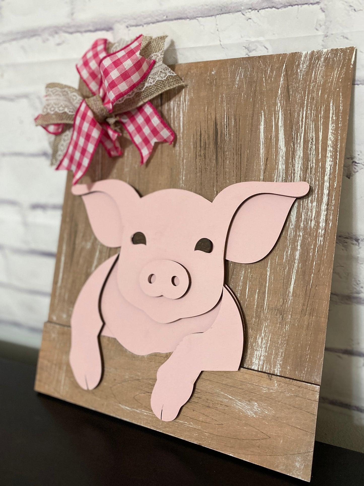Pig Shelf Leaner / Door Hanger Laser Cut Blank for DIY Project